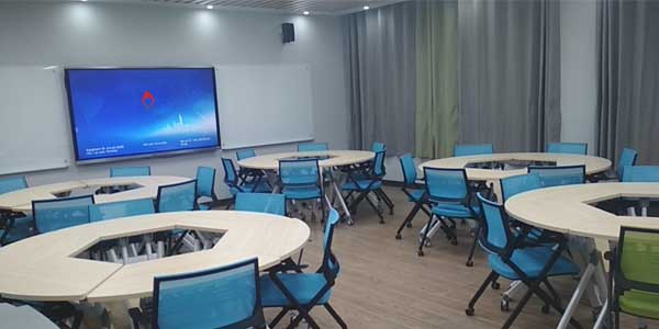 互式討論智慧教室 互式討論智慧教室